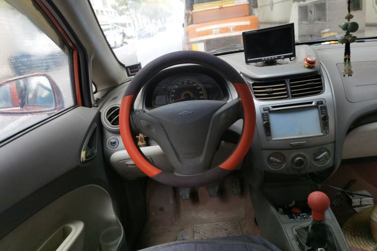 Used Chevrolet Sail 2013 Sedan 1.4L Manual Elegance Edition Steering Wheel