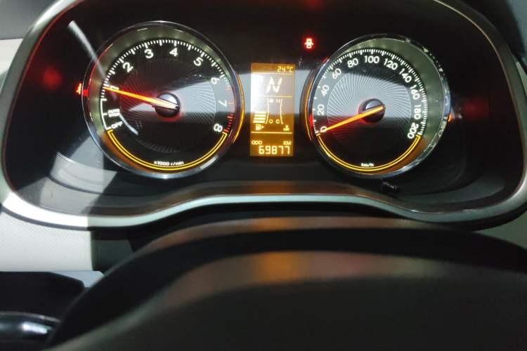 Used Chevrolet Sail 2015 Sail 3 1.3L AMT Ideal Edition Odometer Close Up