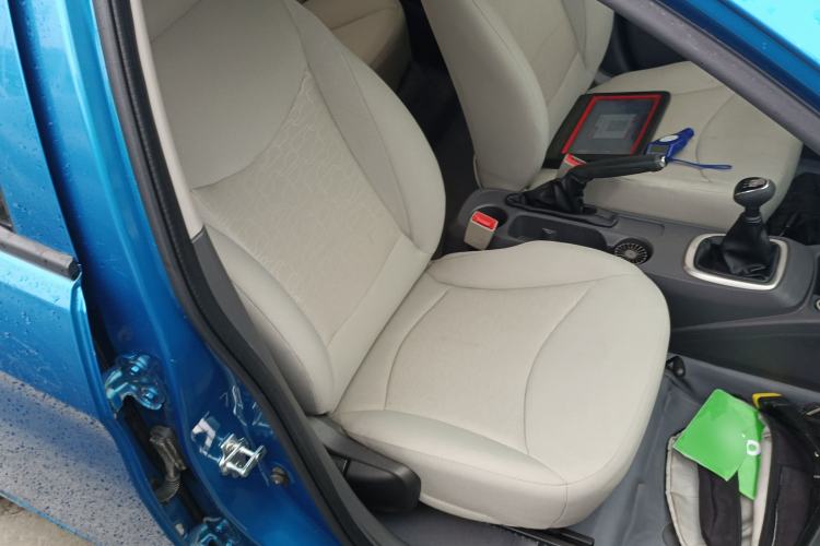 Used Chevrolet Sail 2015 Sail 3 1.5L Manual with Ideal Sunroof Edition Right Front Seat