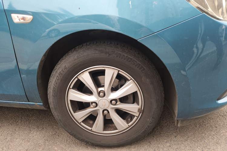 Used Chevrolet Sail 2015 Sail 3 1.3L Manual Ideal Edition Right Front Wheel Hub
