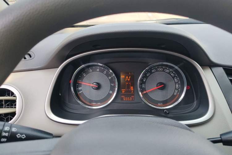 Used Chevrolet Sail 2015 Sail 3 1.3L AMT Ideal Edition Instrument Cluster