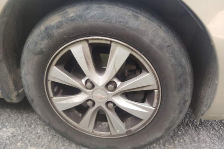 Used Chevrolet Sail 2015 Sail 3 1.3L Manual Ideal Edition Right Front Wheel Hub