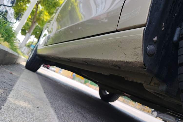 Used Chevrolet Sail 2015 Sail 3 1.3L AMT Ideal Edition Right Side Sill