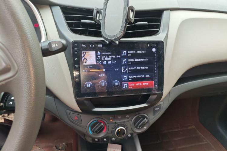 Used Chevrolet Sail 2015 Sail 3 1.5L Manual with Ideal Sunroof Edition Audio And AC Panel