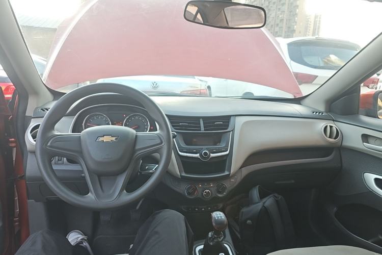Used Chevrolet Sail 2015 Sail 3 1.3L Manual Ideal Edition Center Console