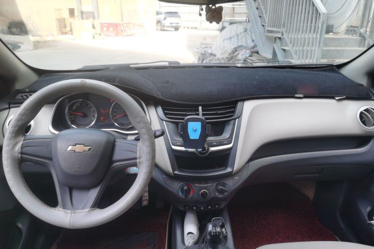Used Chevrolet Sail 2015 Sail 3 1.5L Manual with Ideal Sunroof Edition Center Console