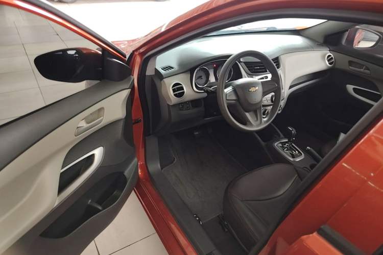 Used Chevrolet Sail 2015 Sail 3 1.3L AMT Ideal Edition Driver Seat