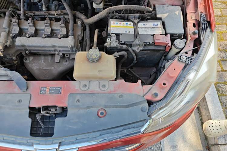 Used Chevrolet Sail 2015 Sail 3 1.5L AMT Happiness Sunroof Edition Engine Bay Left