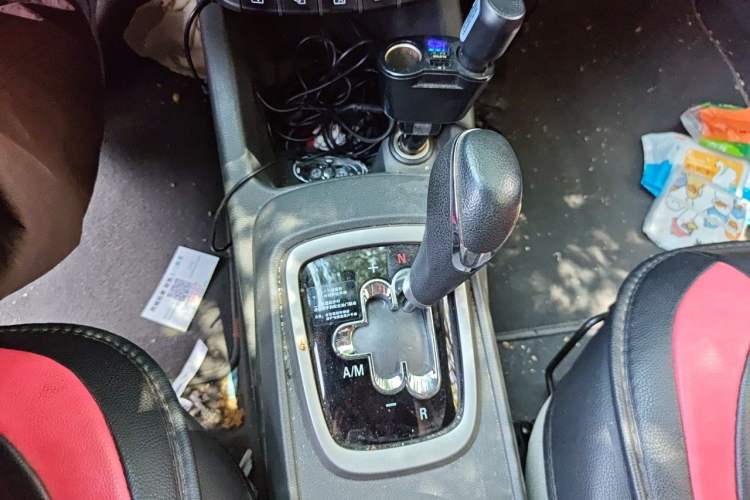 Used Chevrolet Sail 2015 Sail 3 1.3L AMT Ideal Edition Gear Lever