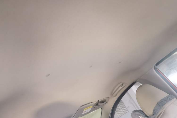 Used Chevrolet Sail 2015 Sail 3 1.3L AMT Ideal Edition Headliner
