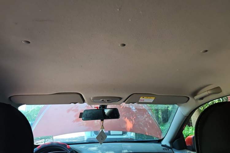 Used Chevrolet Sail 2015 Sail 3 1.3L AMT Ideal Edition Headliner