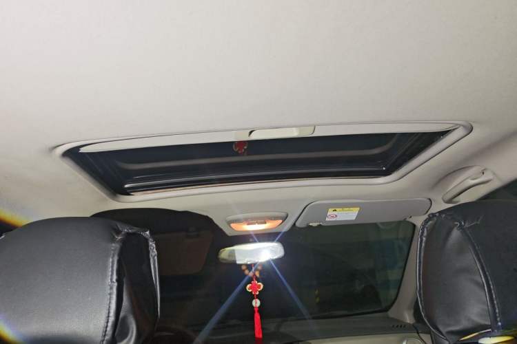 Used Chevrolet Sail 2015 Sail 3 1.5L Manual Happiness Edition Headliner