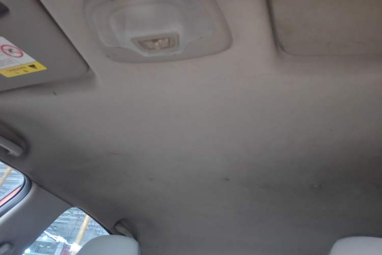Used Chevrolet Sail 2015 Sail 3 1.3L AMT Ideal Edition Headliner