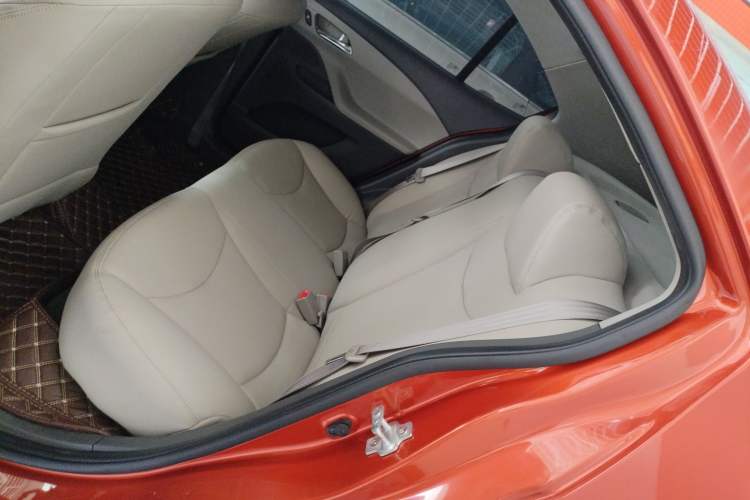 Used Chevrolet Sail 2015 Sail 3 1.5L AMT Happiness Sunroof Edition Interior 1