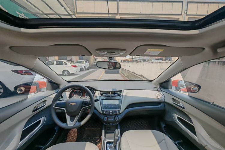 Used Chevrolet Sail 2015 Sail 3 1.5L AMT Happiness Sunroof Edition Interior 2