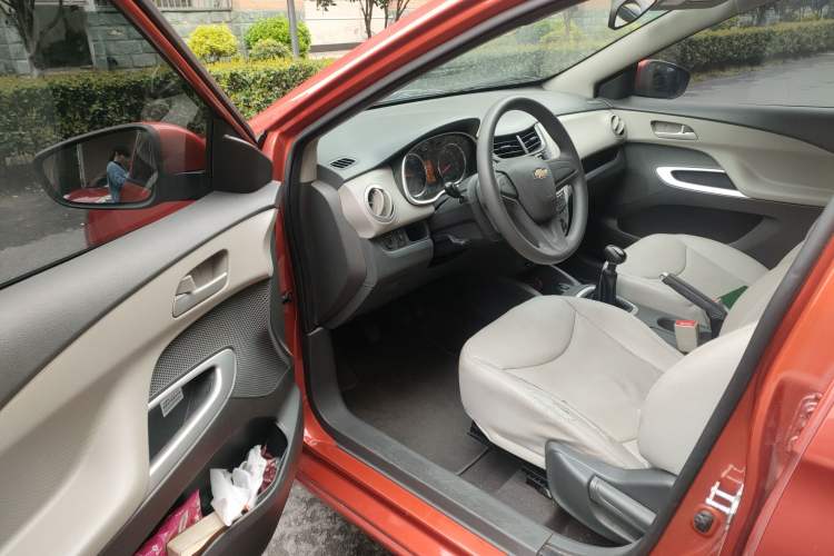 Used Chevrolet Sail 2015 Sail 3 1.5L Manual with Ideal Sunroof Edition Interior 3