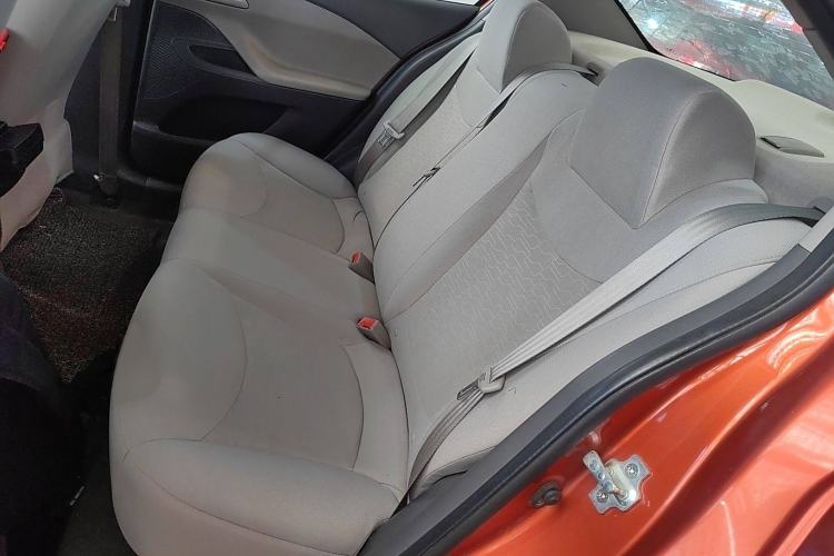 Used Chevrolet Sail 2015 Sail 3 1.3L AMT Ideal Edition Interior 3