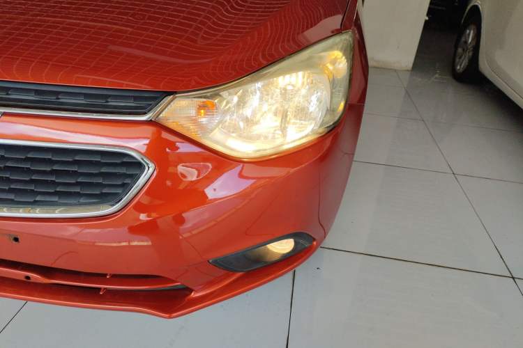 Used Chevrolet Sail 2015 Sail 3 1.5L AMT Happiness Sunroof Edition Left Front Headlight