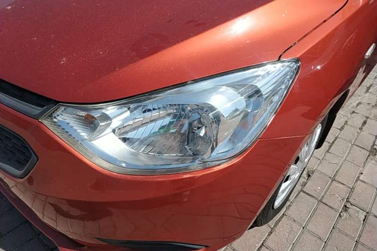 Used Chevrolet Sail 2015 Sail 3 1.3L Manual Warm Edition Left Front Headlight