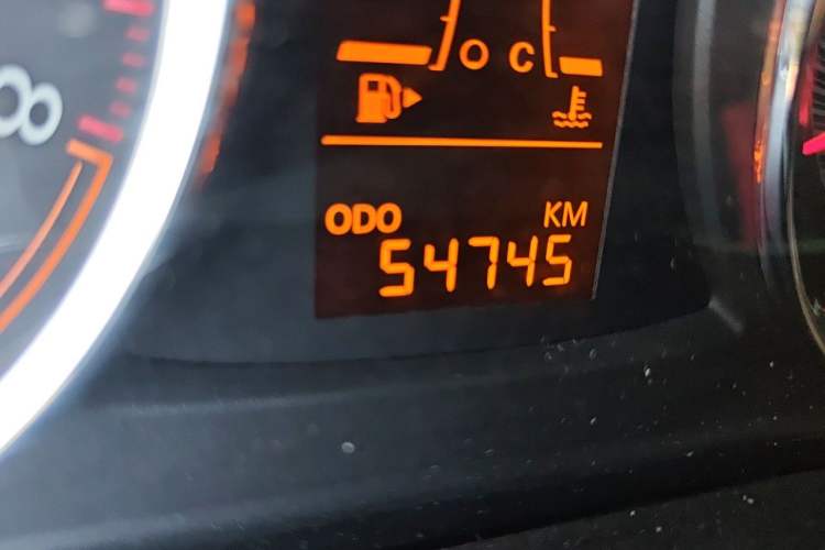 Used Chevrolet Sail 2015 Sail 3 1.3L AMT Ideal Edition Odometer Close Up