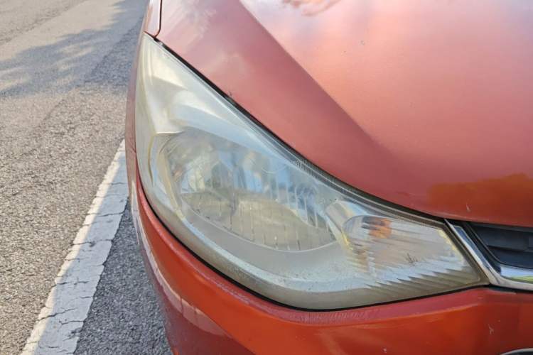 Used Chevrolet Sail 2015 Sail 3 1.5L AMT Happiness Sunroof Edition Right Front Headlight