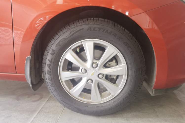 Used Chevrolet Sail 2015 Sail 3 1.3L AMT Ideal Edition Right Front Wheel Hub