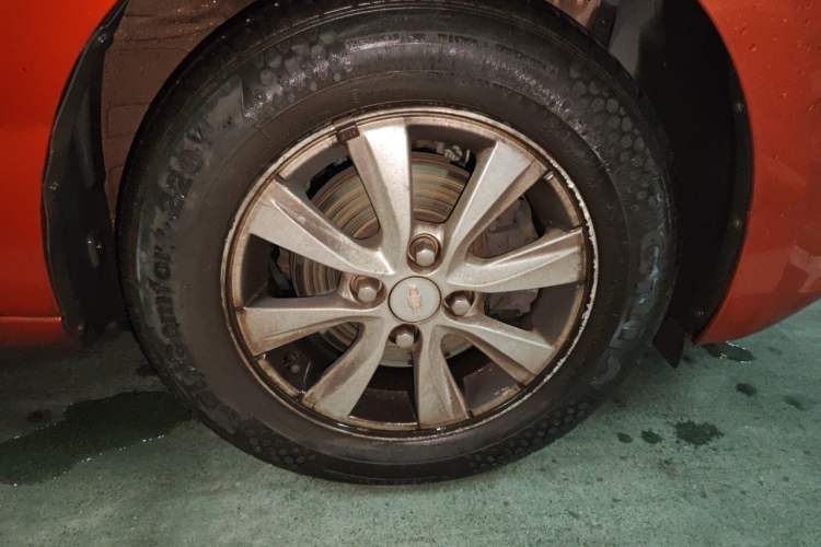 Used Chevrolet Sail 2015 Sail 3 1.3L AMT Ideal Edition Right Front Wheel Hub