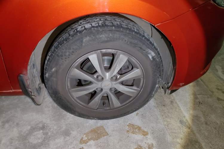 Used Chevrolet Sail 2015 Sail 3 1.3L AMT Ideal Edition Right Front Wheel Hub
