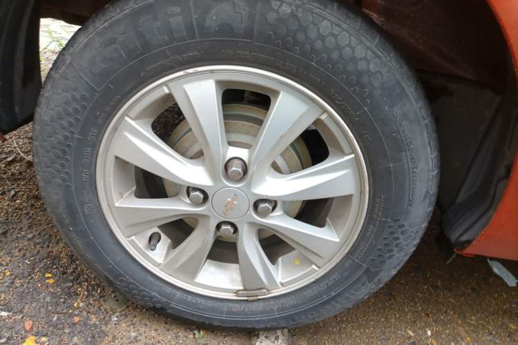 Used Chevrolet Sail 2015 Sail 3 1.3L Manual Ideal Edition Right Rear Wheel Hub