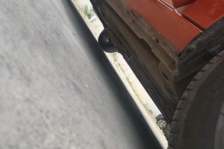 Used Chevrolet Sail 2015 Sail 3 1.3L Manual Ideal Edition Right Side Sill