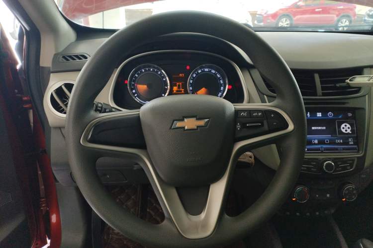 Used Chevrolet Sail 2015 Sail 3 1.5L AMT Happiness Sunroof Edition Steering Wheel