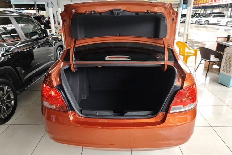 Used Chevrolet Sail 2015 Sail 3 1.3L AMT Ideal Edition Trunk