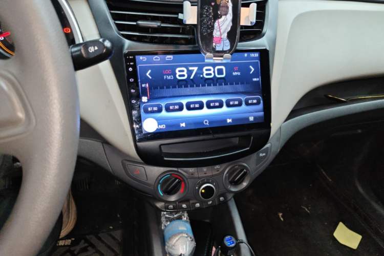 Used Chevrolet Sail 2015 Sail 3 1.5L Manual with Ideal Sunroof Edition Audio And AC Panel
