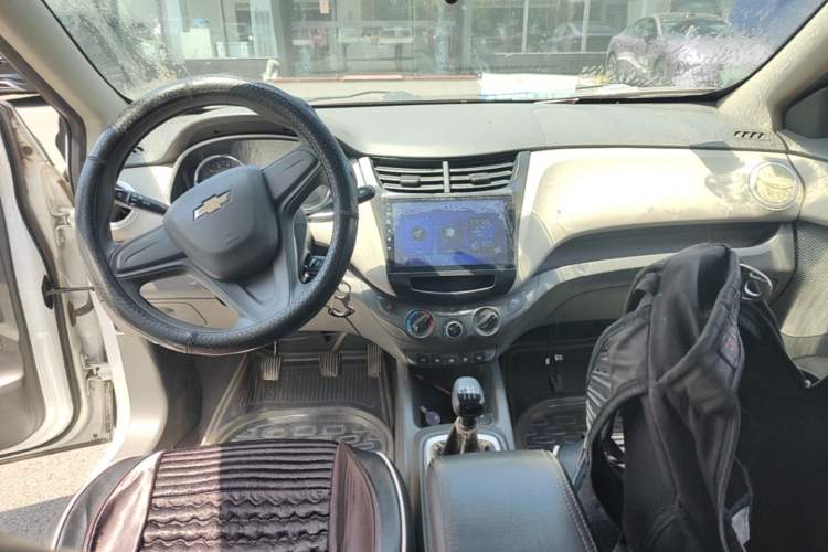 Used Chevrolet Sail 2015 Sail 3 1.5L Manual with Ideal Sunroof Edition Center Console