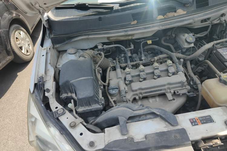 Used Chevrolet Sail 2015 Sail 3 1.5L Manual with Ideal Sunroof Edition Engine Bay Right