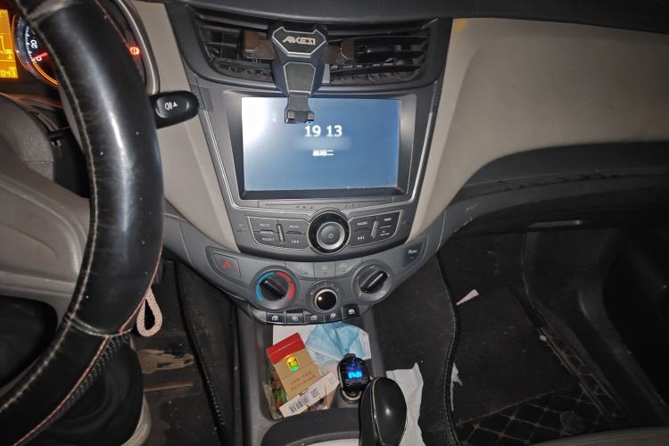 Used Chevrolet Sail 2015 Sail 3 1.3L AMT Ideal Edition Audio And AC Panel