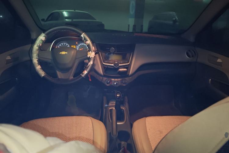 Used Chevrolet Sail 2015 Sail 3 1.3L Manual with Ideal Sunroof Edition Center Console