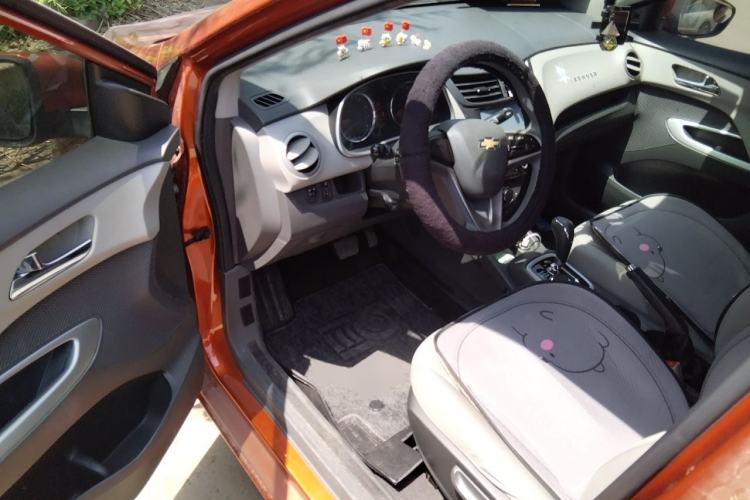 Used Chevrolet Sail 2015 Sail 3 1.5L AMT Happiness Sunroof Edition Driver Seat