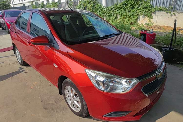 Used Chevrolet Sail 2015 Sail 3 1.3L Manual Ideal Edition Front Right 45 Deg