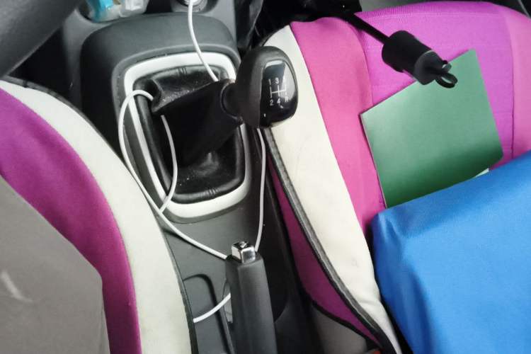 Used Chevrolet Sail 2015 Sail 3 1.3L Manual Ideal Edition Gear Lever