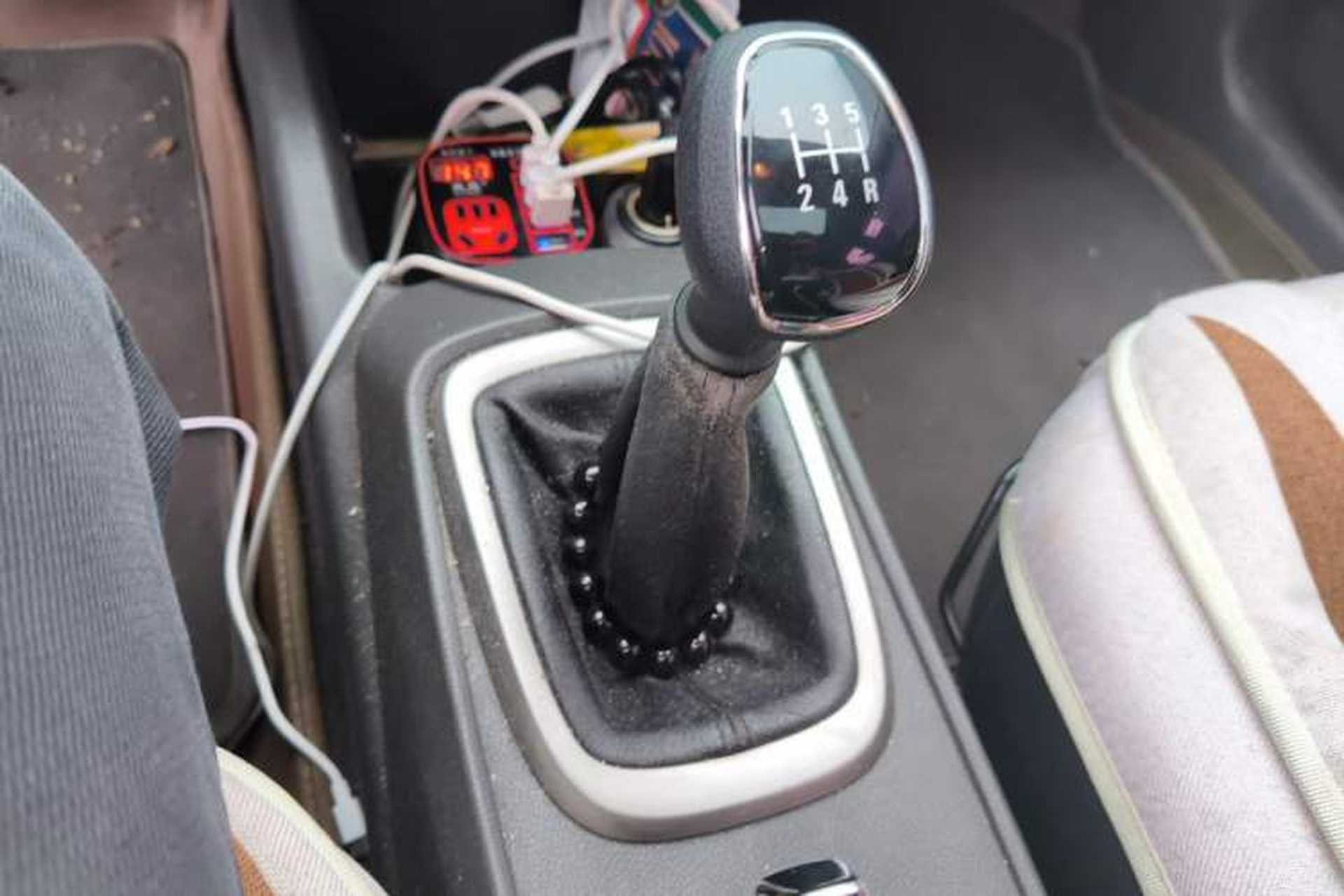 Used Chevrolet Sail 2015 Sail 3 1.3L Manual with Ideal Sunroof Edition Gear Lever