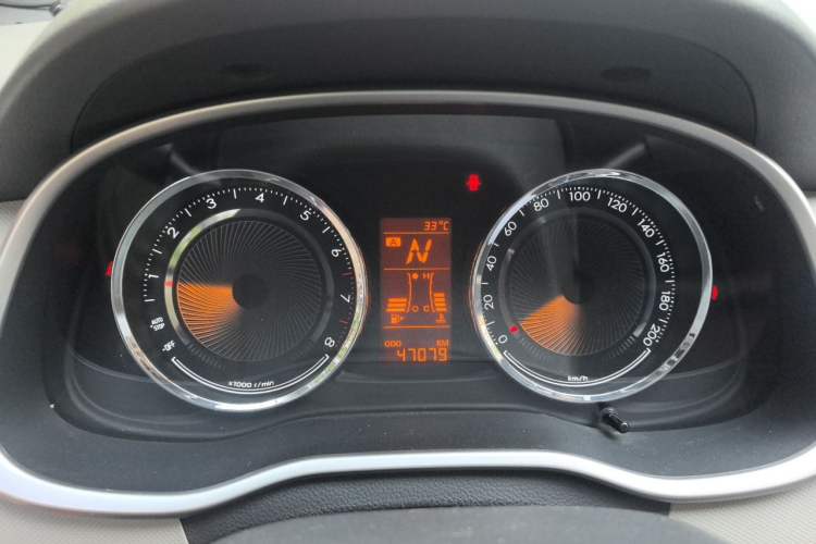 Used Chevrolet Sail 2015 Sail 3 1.5L AMT Happiness Sunroof Edition Instrument Cluster