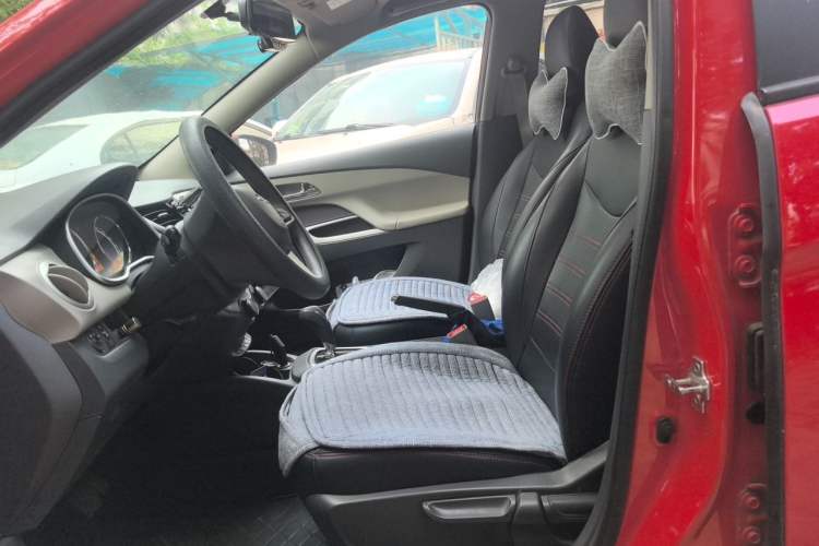 Used Chevrolet Sail 2015 Sail 3 1.5L AMT Happiness Sunroof Edition Left Front Seat