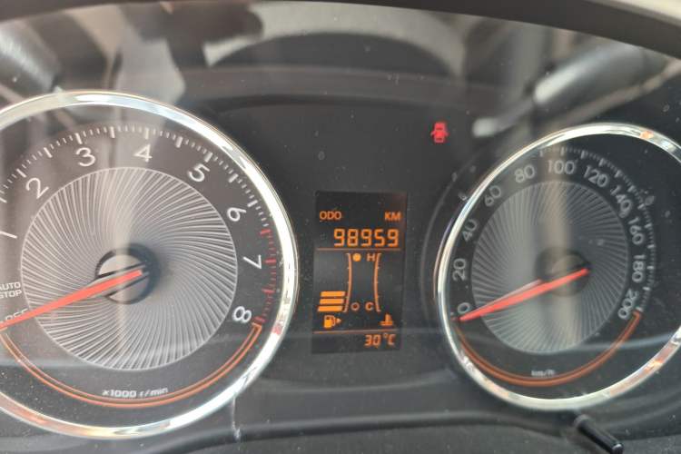 Used Chevrolet Sail 2015 Sail 3 1.3L Manual Ideal Edition Odometer Close Up
