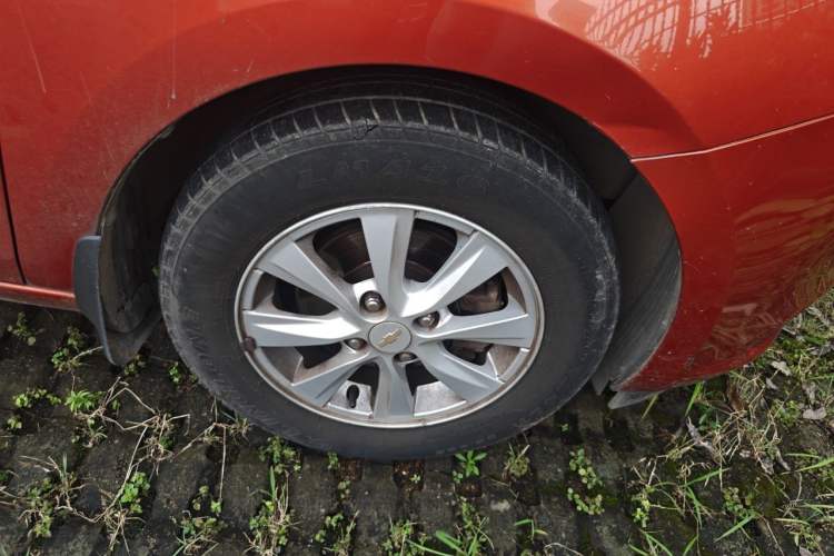 Used Chevrolet Sail 2015 Sail 3 1.3L AMT Ideal Edition Right Front Wheel Hub