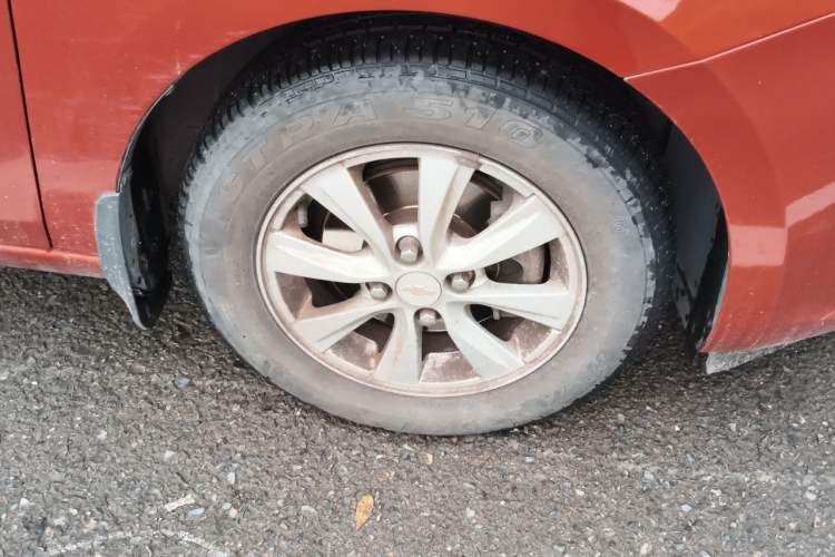 Used Chevrolet Sail 2015 Sail 3 1.3L Manual Ideal Edition Right Front Wheel Hub
