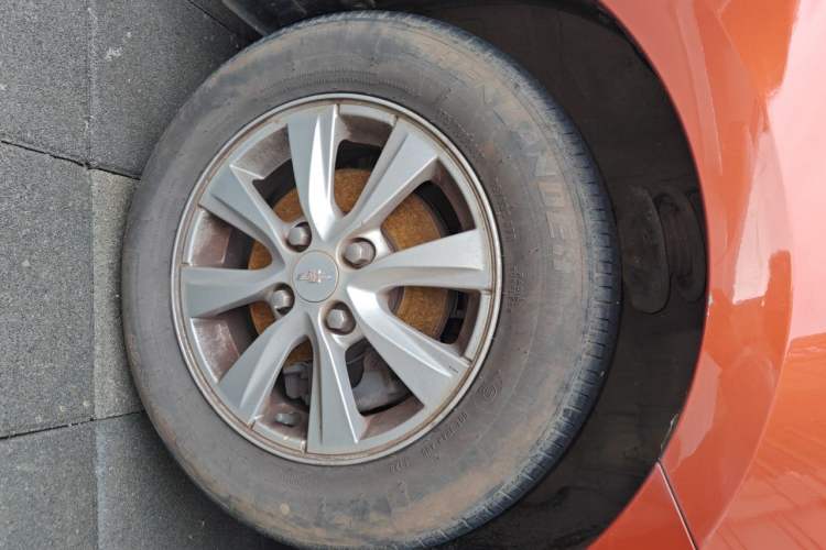 Used Chevrolet Sail 2015 Sail 3 1.3L Manual Ideal Edition Right Front Wheel Hub