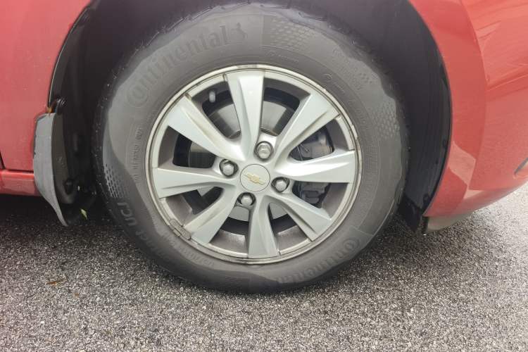 Used Chevrolet Sail 2015 Sail 3 1.3L AMT Ideal Edition Right Front Wheel Hub