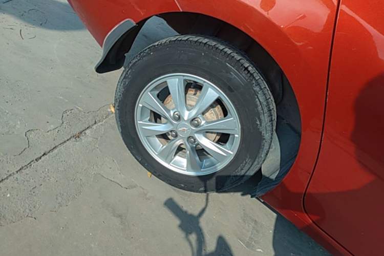 Used Chevrolet Sail 2015 Sail 3 1.3L Manual Ideal Edition Right Rear Wheel Hub