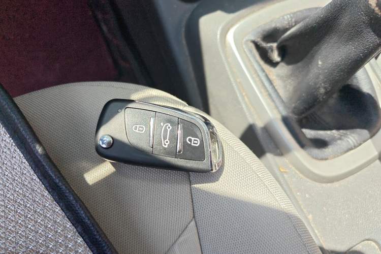 Used Chevrolet Sail 2015 Sail 3 1.3L Manual Ideal Edition Vehicle Key